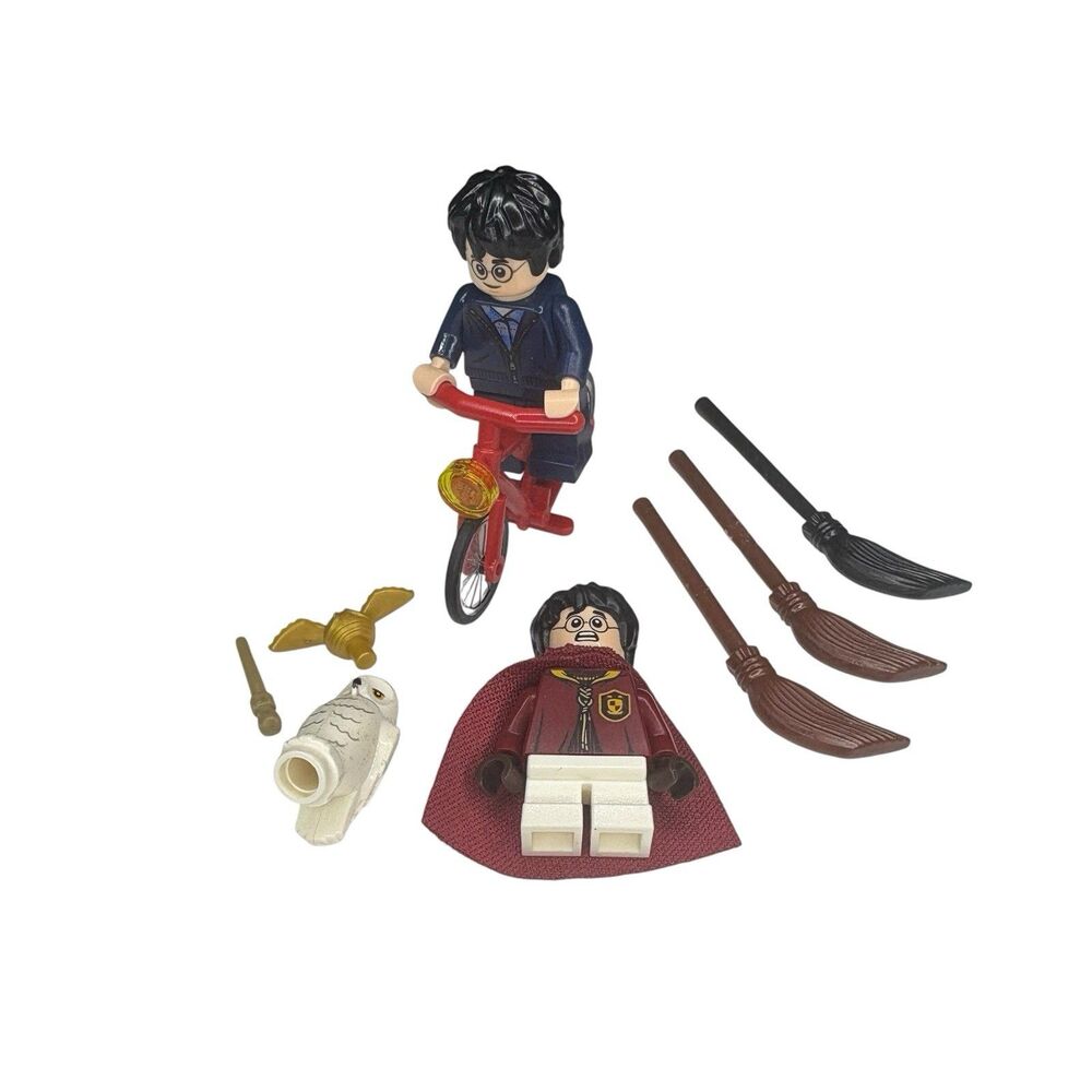 Lot of 2 LEGO Harry Potter MiniFigures + Accessories